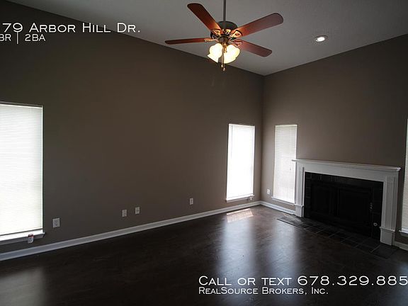4th image of 879 Arbor Hill Dr