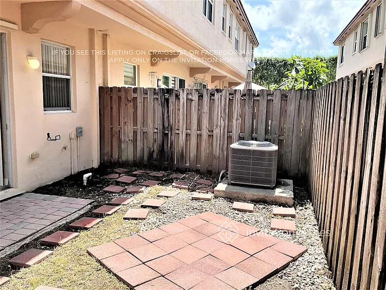 12858 SW 134th St — Photo 22