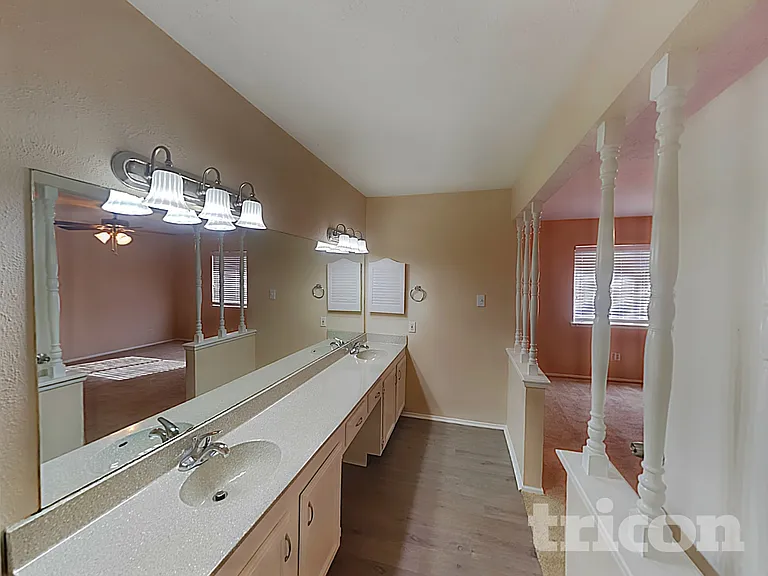 17503 Nordway Dr — Photo 9