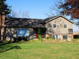 10874 E Flagg Rd, Rochelle, IL 61068