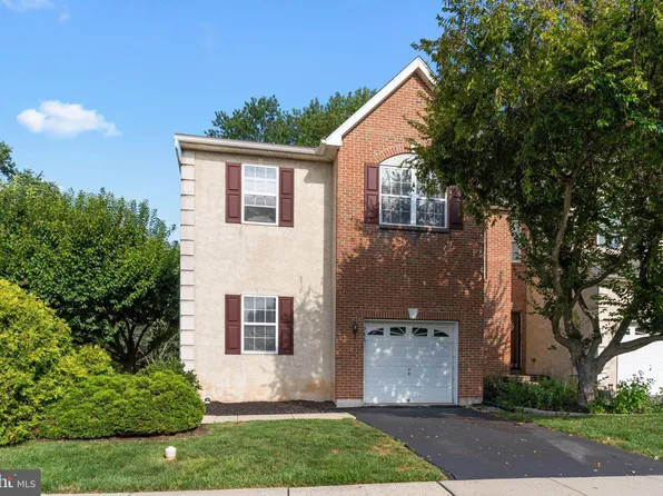 943 Shenkle Dr, Collegeville, PA 19426