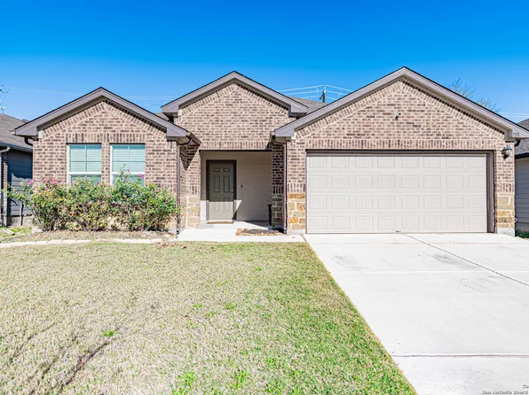 755 Ocelot Court, Seguin, TX 78155