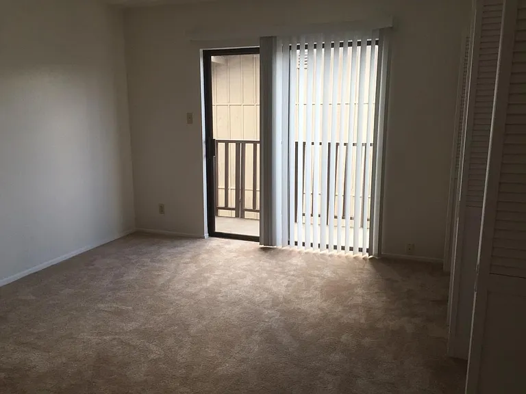 3055 Trinity Dr #528 — Photo 7