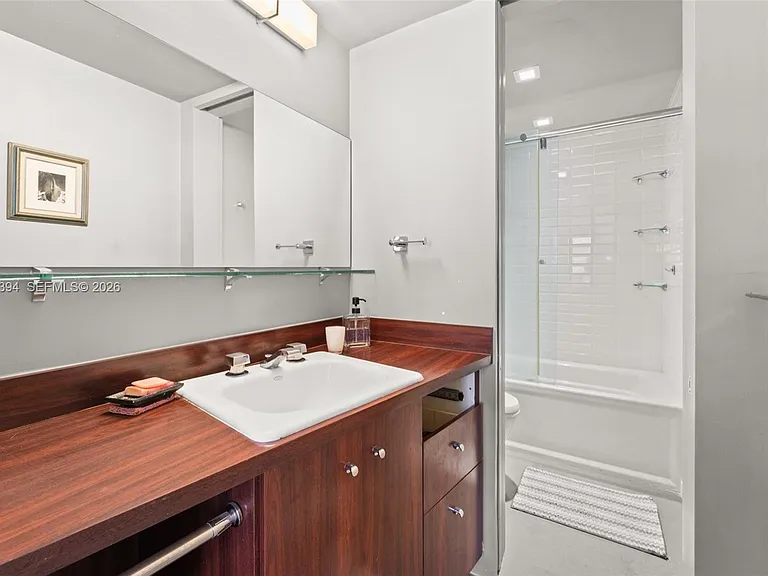 3 Island Ave #4I — Photo 19