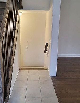 4th image of 1 Sparrowbrook St
