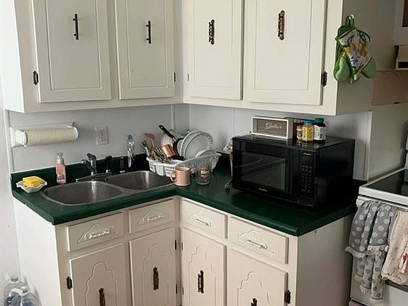 5th image of 31 Beach Road