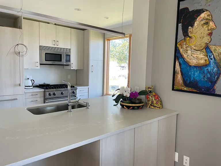 200 Atlantic Ave — Photo 5