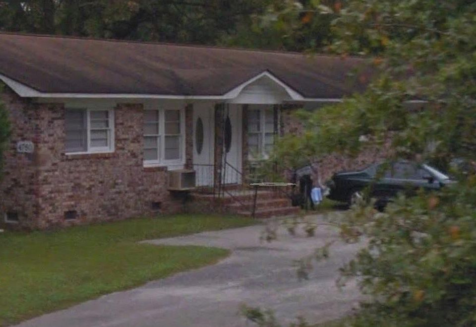 1st image of 4760 Glenn St APT B