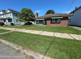 219 Lyndwood Ave, Hanover Township, PA 18706
