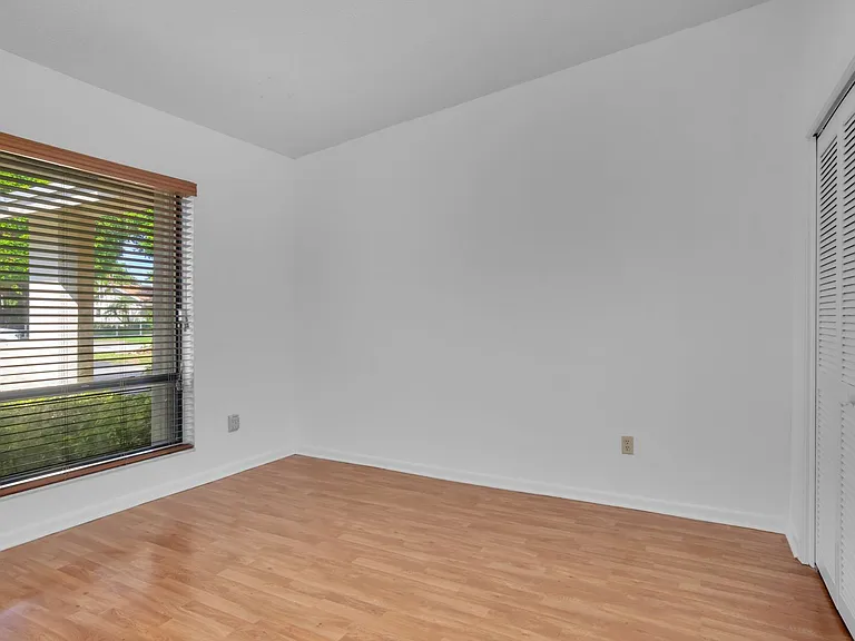 21131 Highland Lakes Blvd — Photo 14