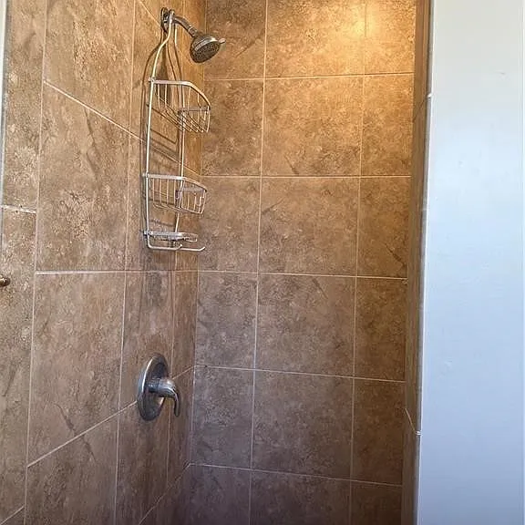 264 W Grandview Dr — Photo 9