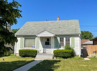 6312 W Leon Ter, Milwaukee, WI 53218