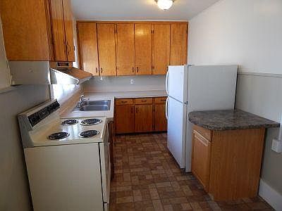 2nd image of 109 State St APT 4