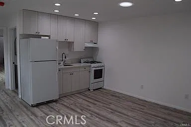 1 bed, 525 sqft, $2,300 — Photo 1