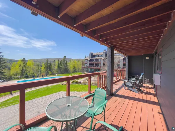 124B Bridge Run Ln #B, Tofte, MN 55615