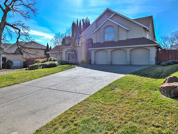 3rd image of 1551 Misty Wood Dr