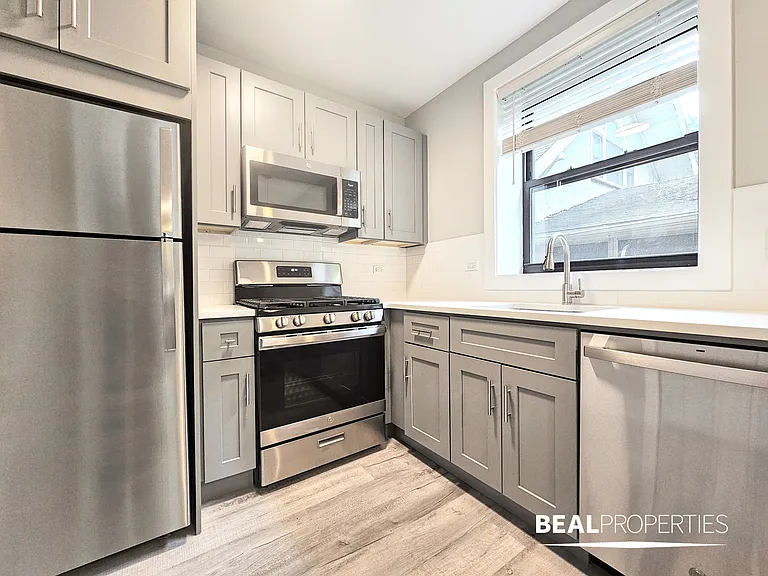 1133-1139 Oak Ave — Photo 40