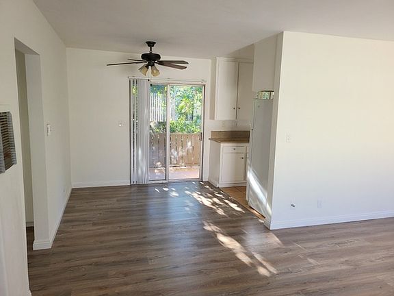 4th image of 2921 Arizona Ave APT 9