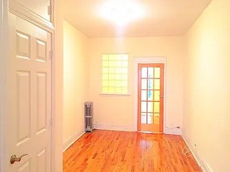 Rented by Rapid Realty Cobble Hill
