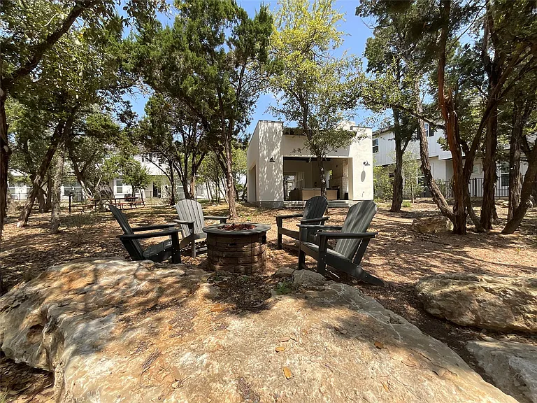 12001 Vista Parke Dr #203 — Photo 20