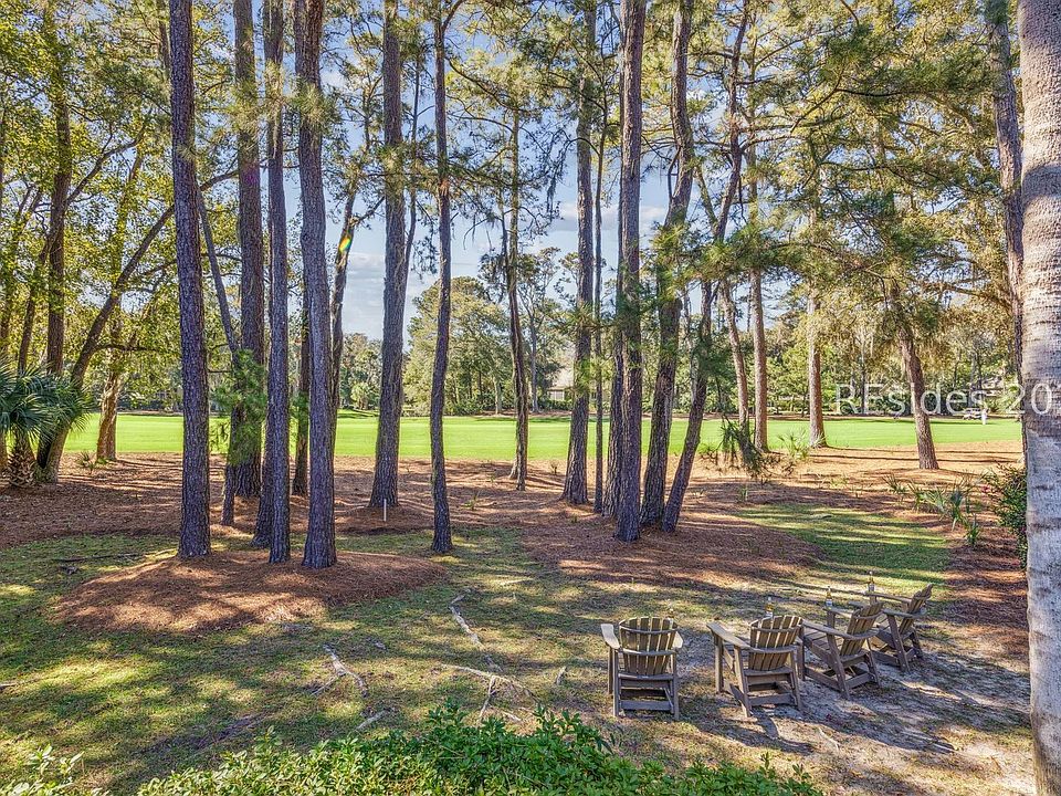 2nd image of 6982 Muirfield Rd #24