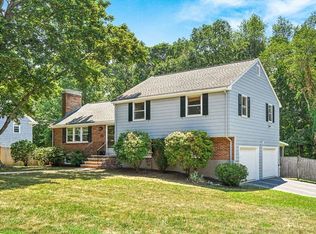 17 Dennett Rd, Winchester, MA 01890