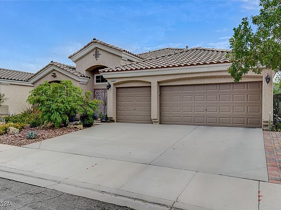 5th image of 2113 Arpeggio Ave
