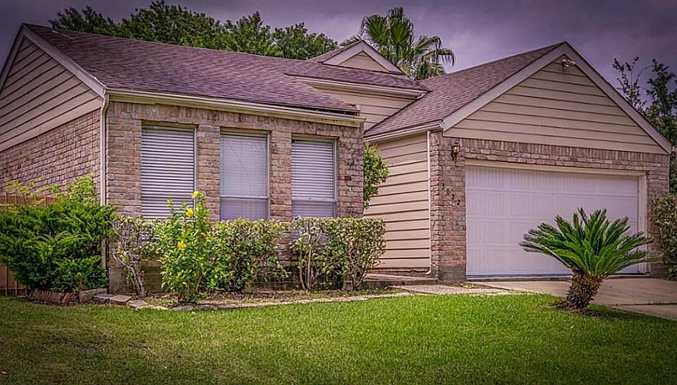 1st image of 3022 Hazel Park Dr