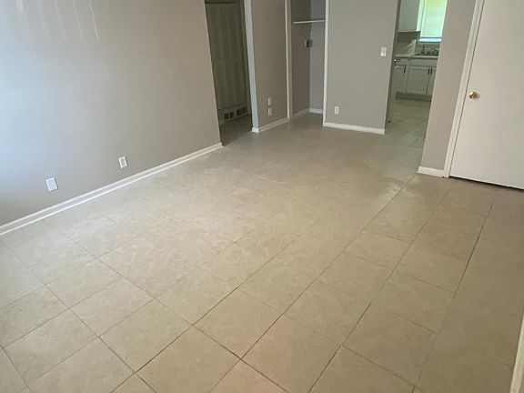 2nd image of 3809 Carpenter Dr #2