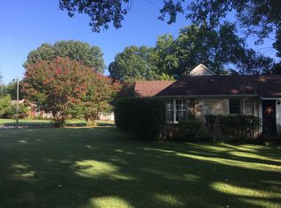 484 E Swan Ridge Cir, Memphis, TN 38122