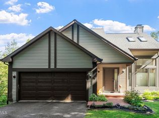 36 Maple Ave, Slingerlands, NY 12159