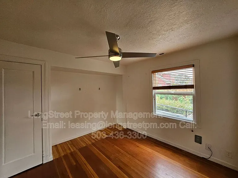 7209 N Amherst St — Photo 25