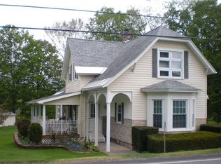 3634 Oxford Rd, New Hartford, NY 13413