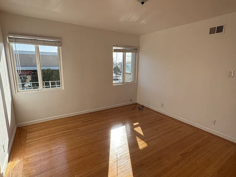 111 Fowler Ave #3 — Photo 5