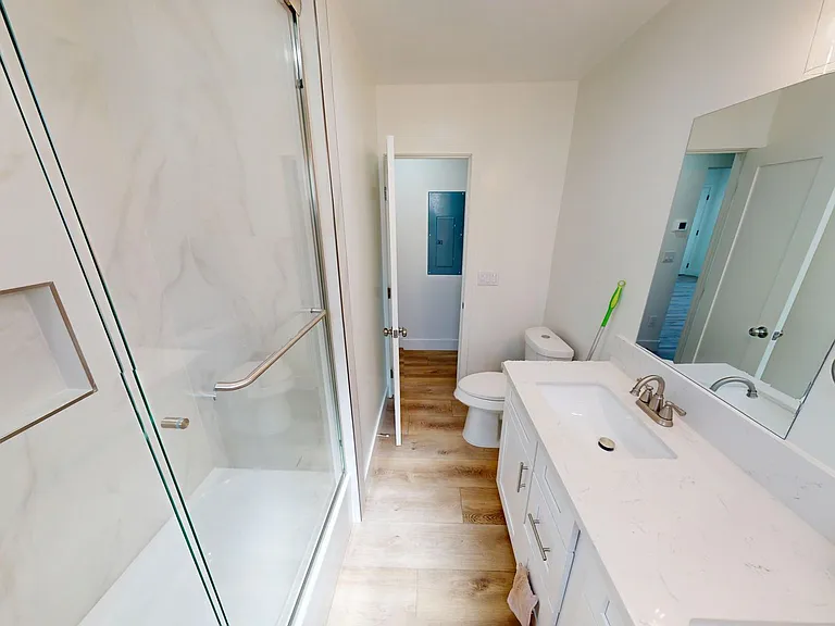 6255 Stewart St — Photo 10