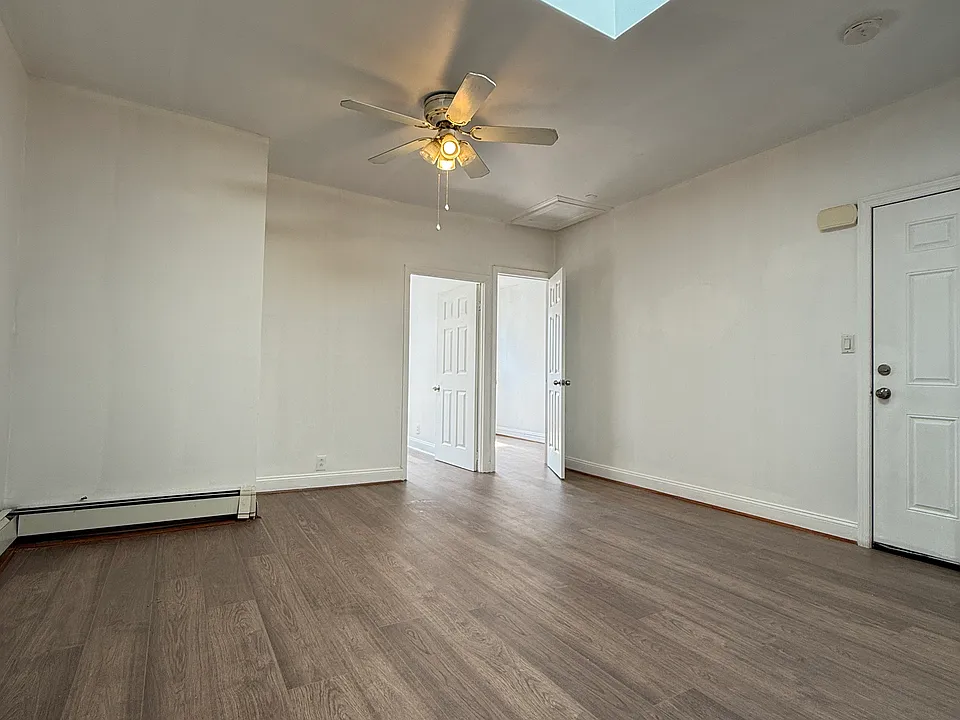 43 Troutman St #2