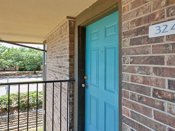 2nd image of 7685 Northcross Dr #324