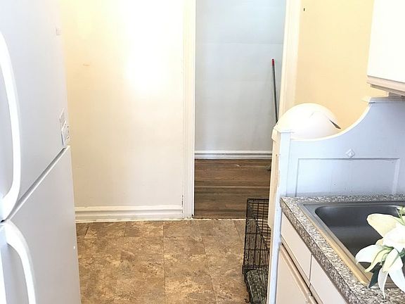 4th image of 11145 76th Dr APT C2