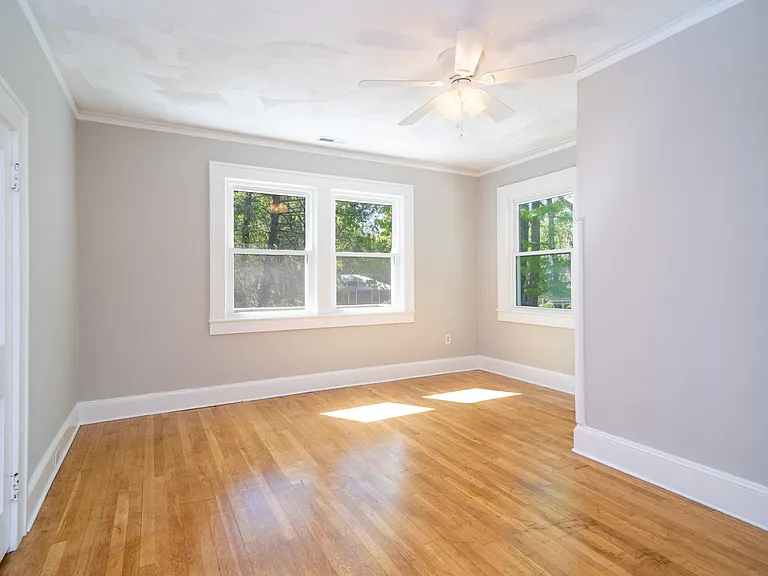 24 Robindale Ave #1 — Photo 6