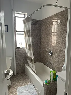 Rented by Bond New York | media 22