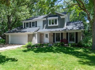 7579 Hunters Ridge Dr, Kalamazoo, MI 49009