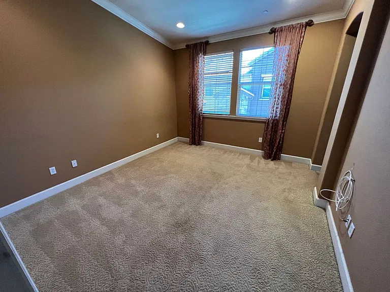 486 Virginia Pine Ter — Photo 10