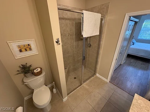 10700 Cetrella Dr — Photo 11