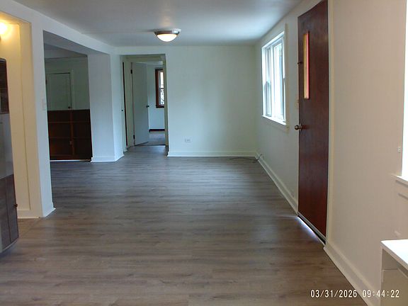 3rd image of 29 Dorchester Dr