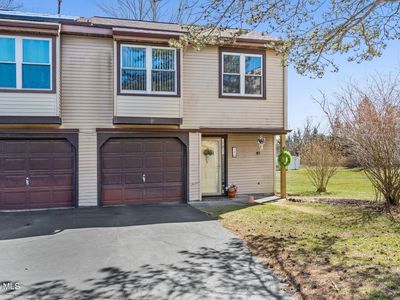 19 Kensington Square, Cohoes, NY, 12047