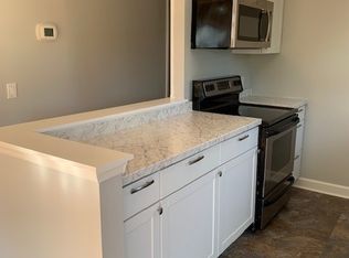 809 Keel Ct, Murrells Inlet, SC 29576