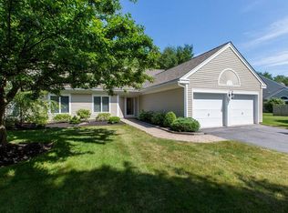 13 Canterbury Way #13, Cape Elizabeth, ME 04107