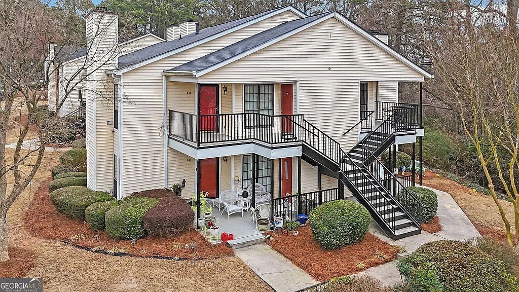 549 Windchase Ln photo 1