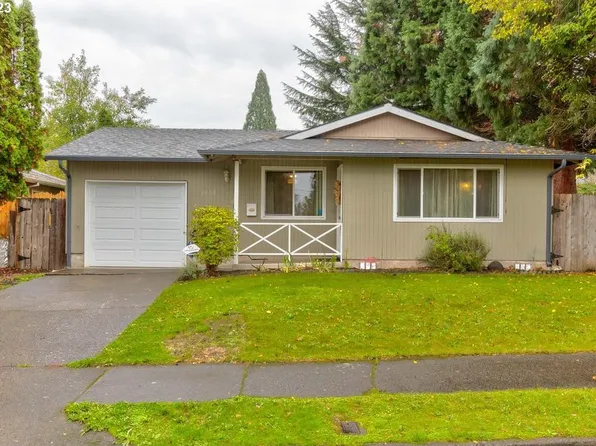 2408 SE 101st Ave, Portland, OR 97216