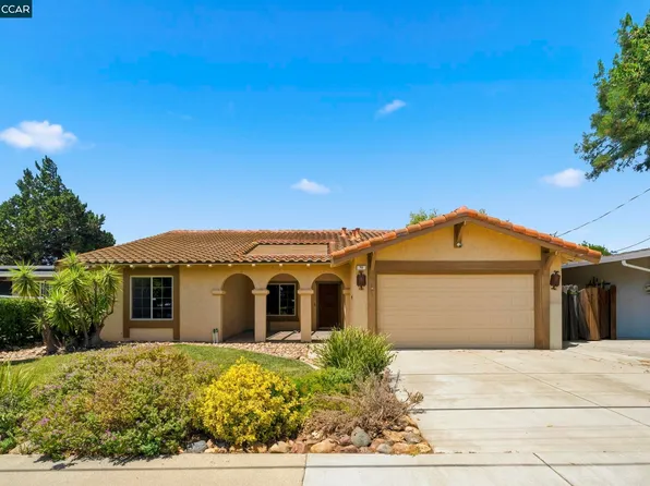 72 W Lake Dr, Antioch, CA 94509